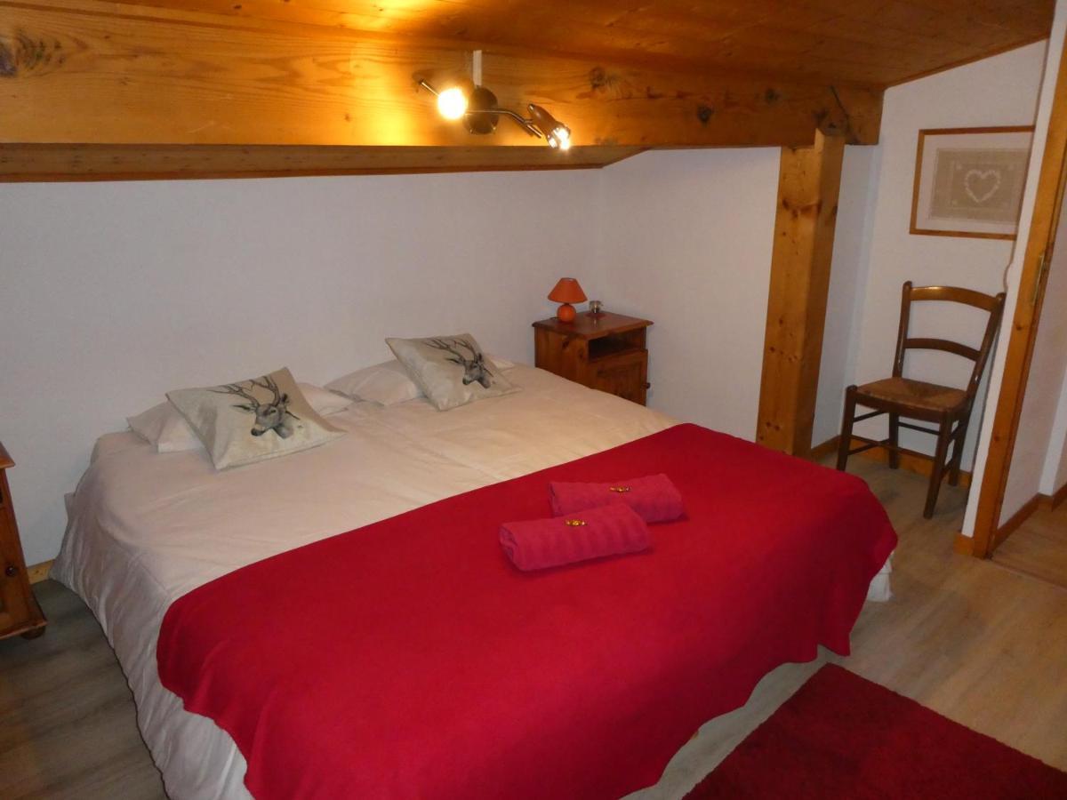 Central Hostel Châtel Zewnętrze zdjęcie