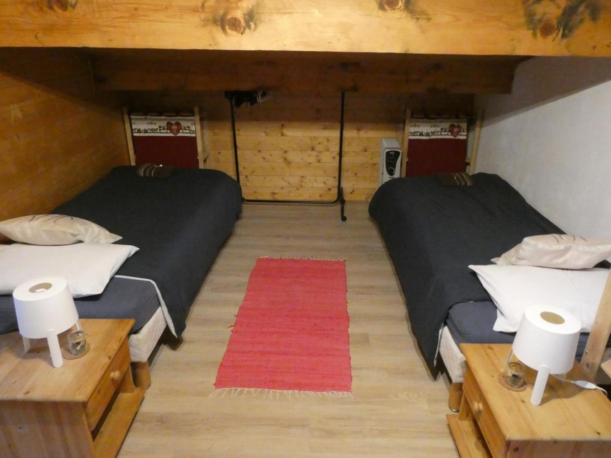 Central Hostel Châtel Zewnętrze zdjęcie