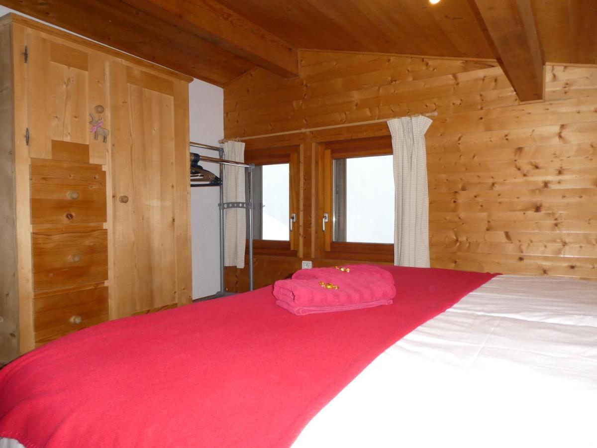 Central Hostel Châtel Zewnętrze zdjęcie