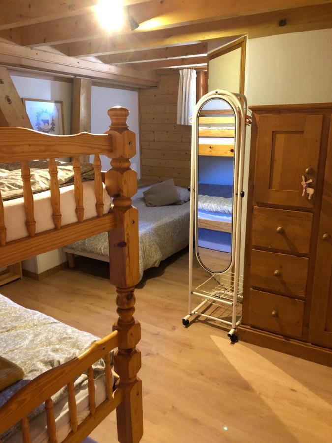 Central Hostel Châtel Zewnętrze zdjęcie