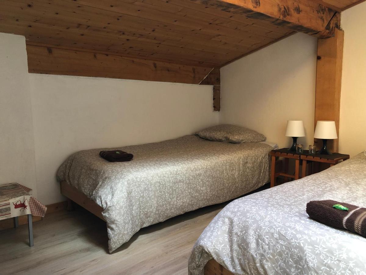 Central Hostel Châtel Zewnętrze zdjęcie