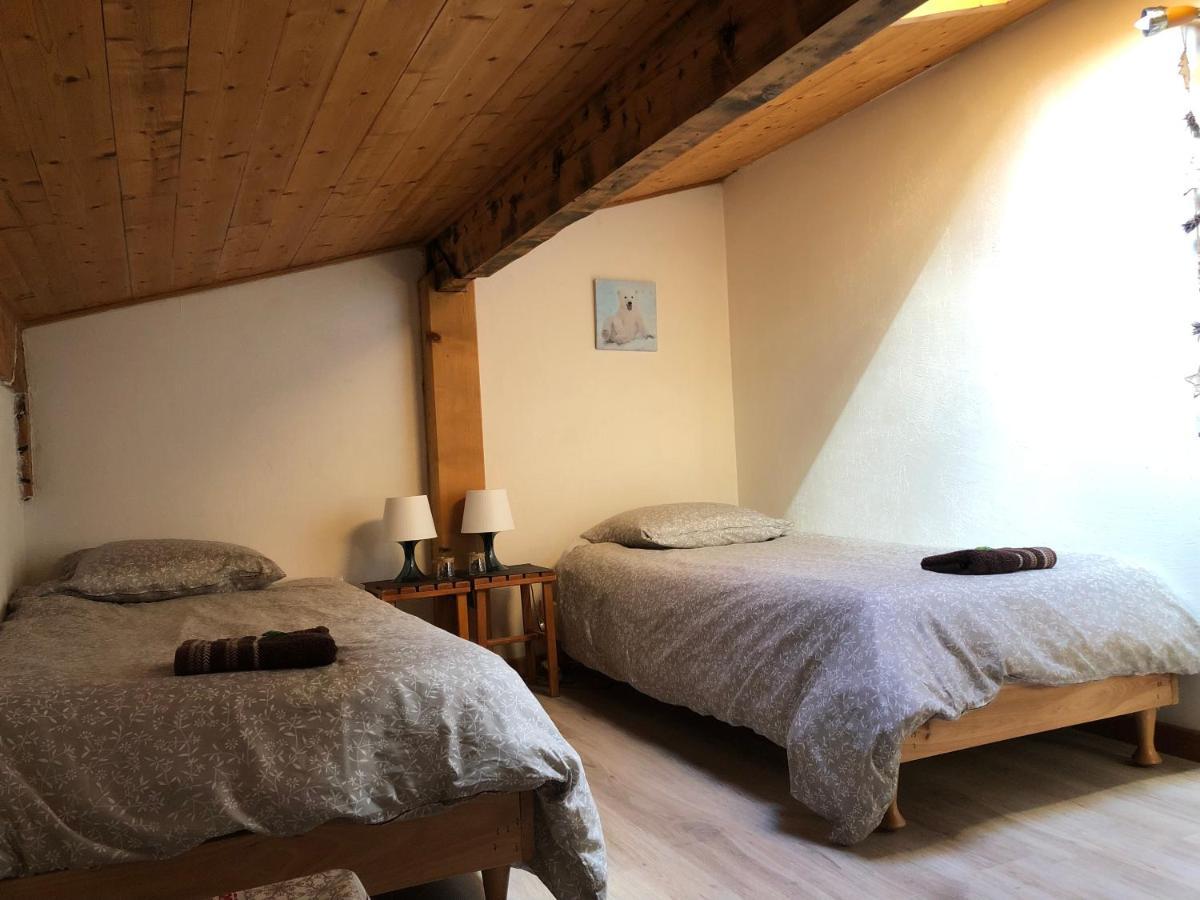 Central Hostel Châtel Zewnętrze zdjęcie