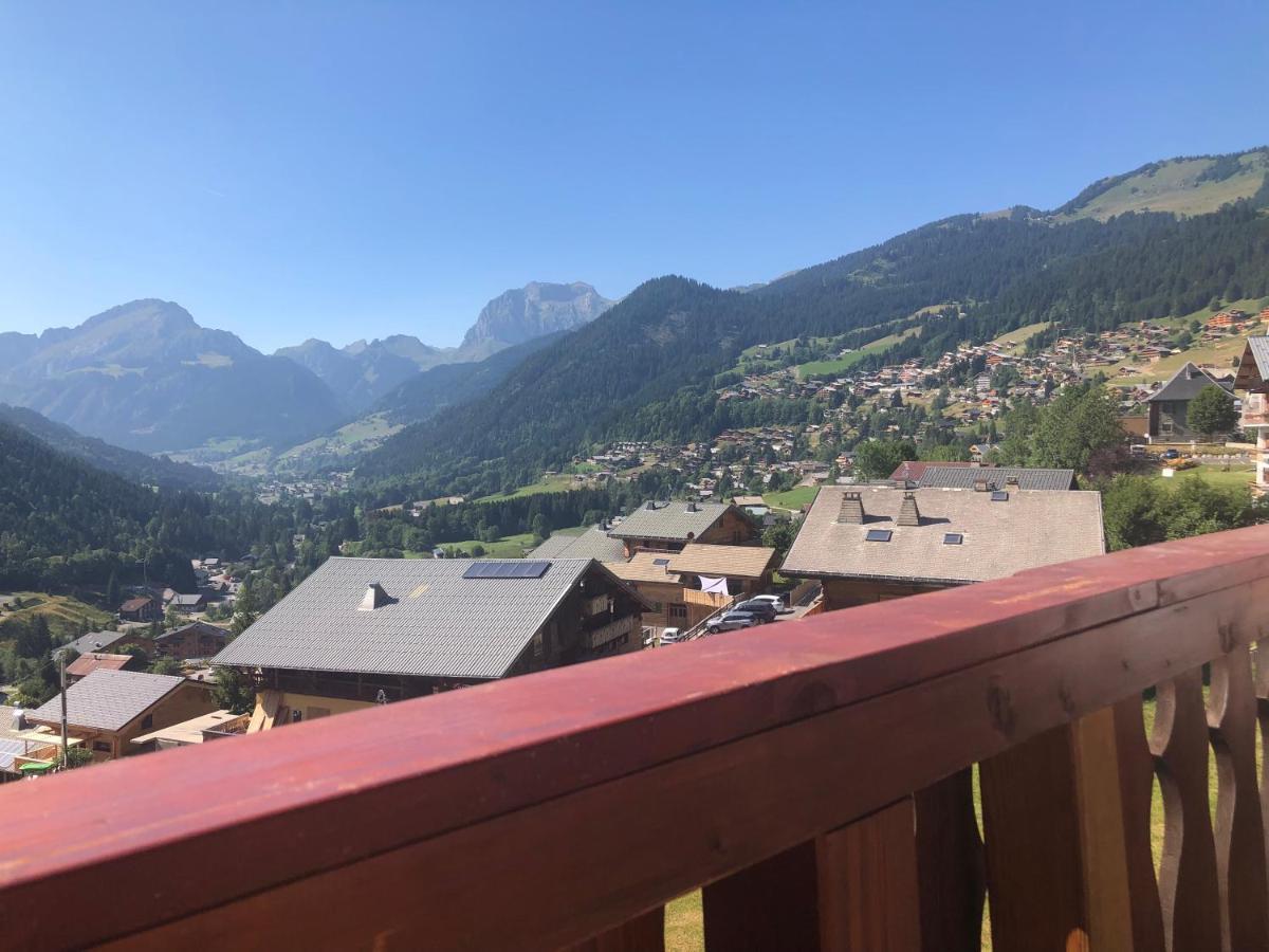 Central Hostel Châtel Zewnętrze zdjęcie