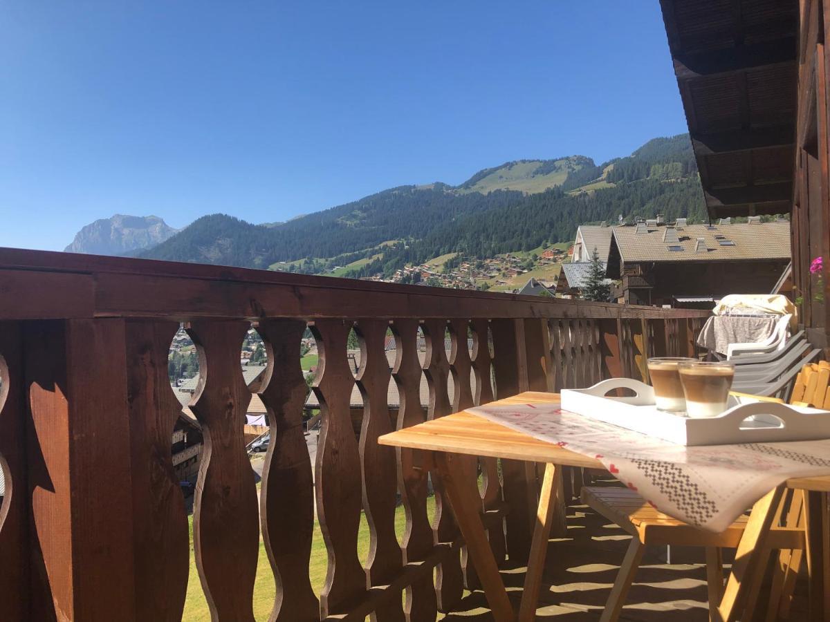 Central Hostel Châtel Zewnętrze zdjęcie
