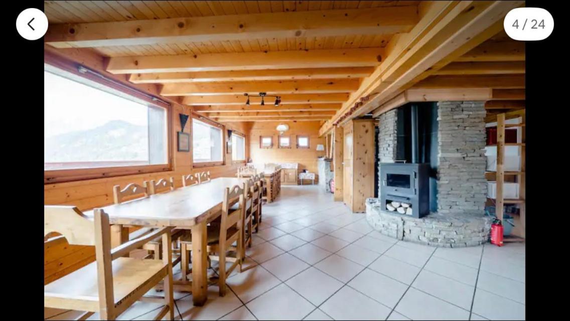Central Hostel Châtel Zewnętrze zdjęcie