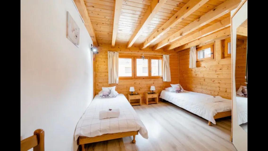 Central Hostel Châtel Zewnętrze zdjęcie
