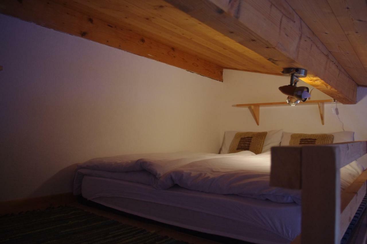 Central Hostel Châtel Zewnętrze zdjęcie